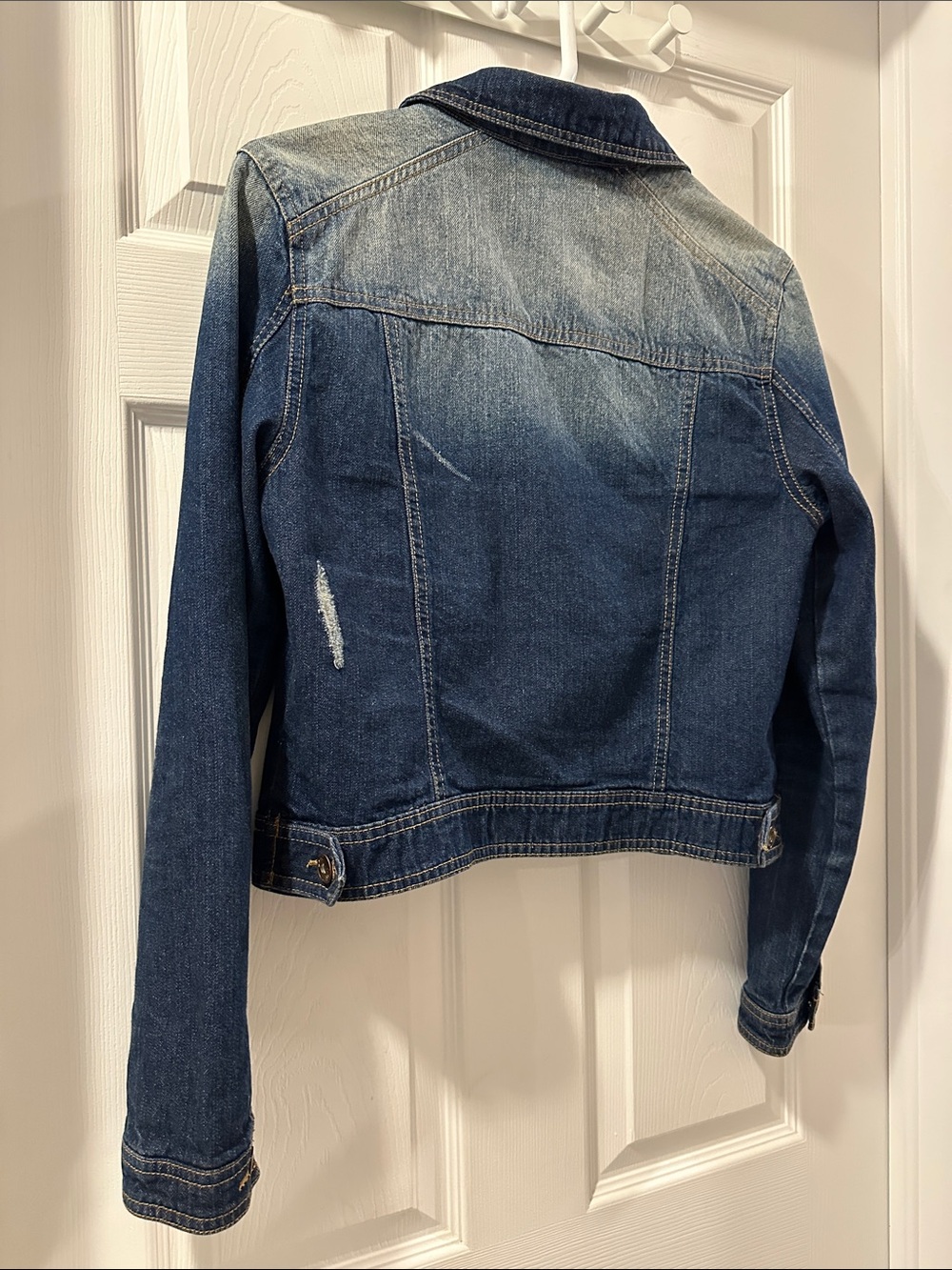 LIQUID JEANS Retro Classic Women's Distressed Denim Jacket Sz M Cool Fem Chic - Picture 4 of 13